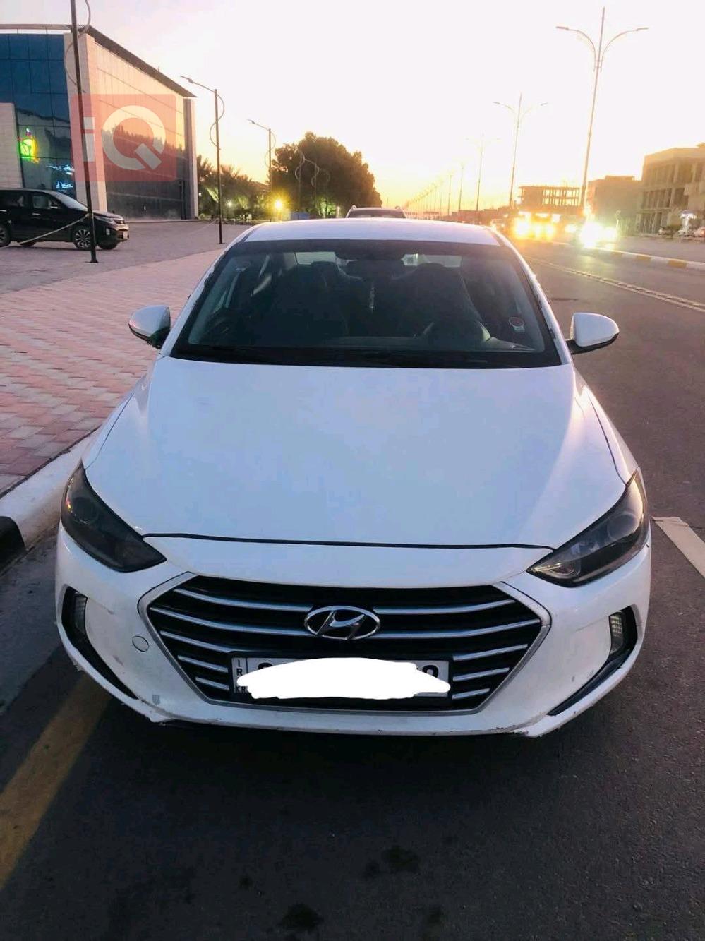 هيونداي النترا